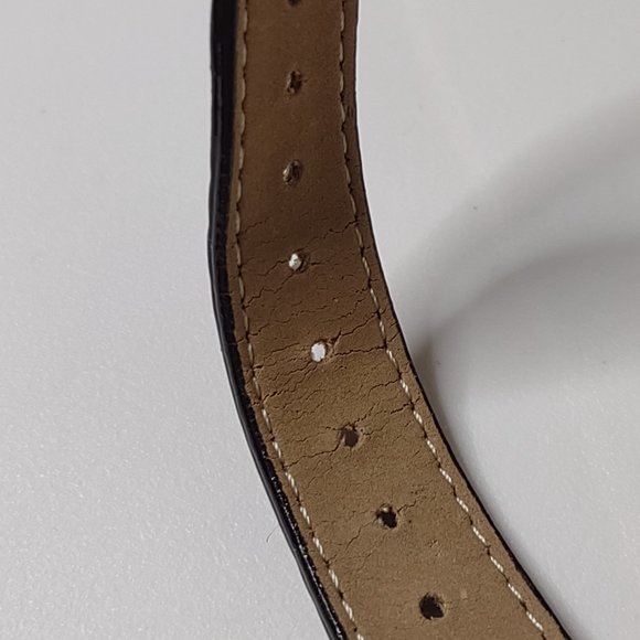 Don't Look Back One In A Million Watch - Picture 8 of 13